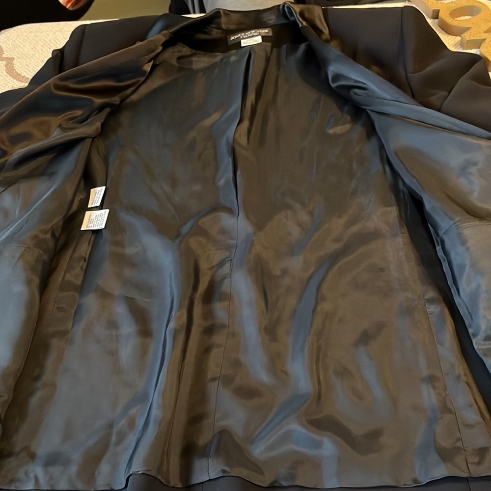 Jones New York Black Satin Lapel Blazer - Picture 12 of 15